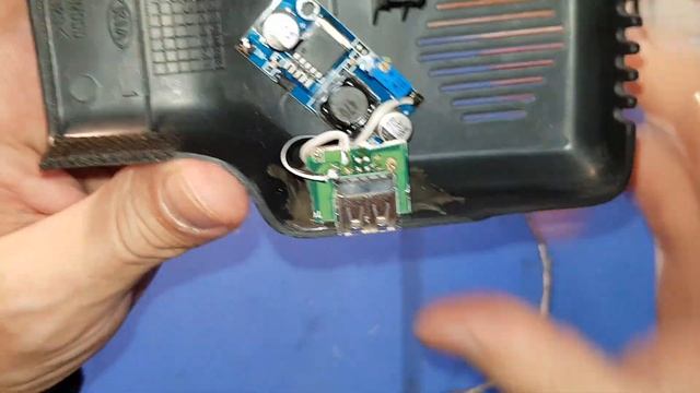 Скрытое подключение видеорегистратора без прикуривателя + 5V (connecting a DVR without a lighter) смотреть онлайн