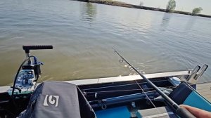 Кайфанул по ВОБЛЕ! Новый эхолот Lowrance hds 10 pro. Рыбалка в командировке.