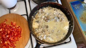 ШАМПИНЬОНЫ В СМЕТАНЕ. КАК ПРИГОТОВИТЬ ГРИБЫ. РЕЦЕПТ ШАМПИНЬОНОВ
