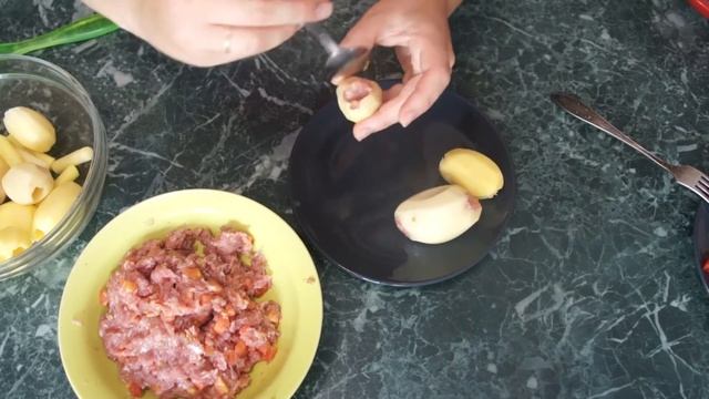 Картофель фаршированный мясным фаршем Объедение