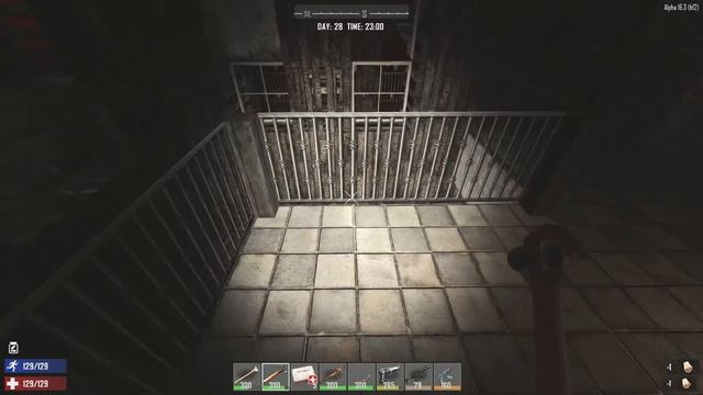 7 Days To Die - Old Cabin VS Day 28 Horde смотреть онлайн