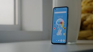 Обзор Zenfone 9 — последний из компактов...