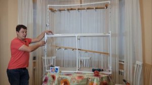 стеллаж для рассады из полипропиленовых труб на подоконник с регулируемым уровнем света