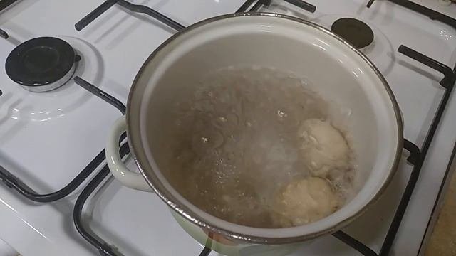 Как сварить яйцо всмятку