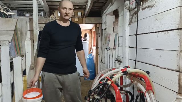 ПЕРЕДАЮ УПРАВЛЕНИЕ ФЕРМОЙ МОЛОДОМУ МУЖУ