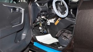 Механический блокиратор рулевого вала Garant FORT на Toyota RAV4 2019