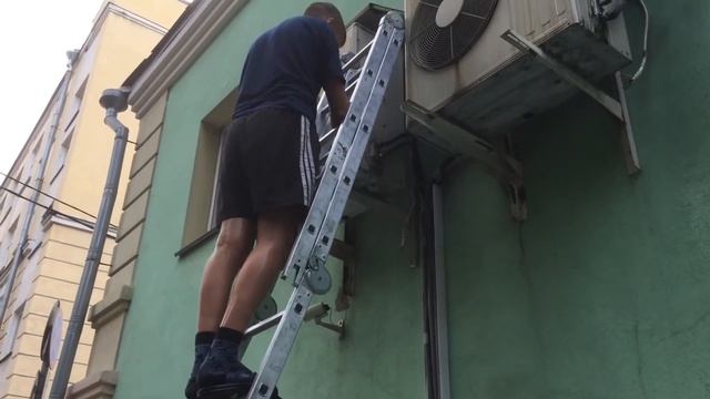 Бесстрашные Кондиционерщики. Смотреть до конца...
