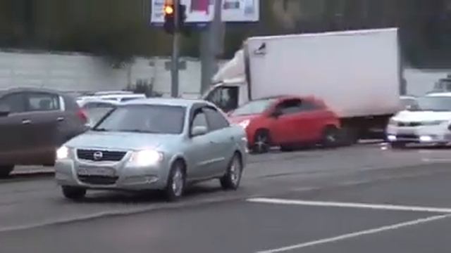 Nissan, права запасные есть, да