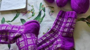 Носки " В КЛЕТКУ "  из кавказской пряжи // Просто и красиво //