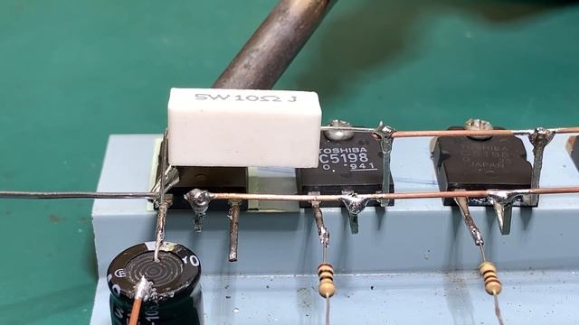 DIY Powerful Ultra Bass Amplifier 8 Transistor C5198 A1941 , No IC , Simple circuit