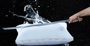 Третья изюминка. Cristina Mille – не убиваемая подушка!