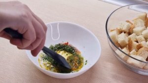 БОЛЬШЕ НЕ ПОКУПАЮ! АРОМАТНЫЕ Хрустящие СУХАРИКИ С СЫРОМ! К салатам, к пиву или просто ПОХРУСТЕТЬ!