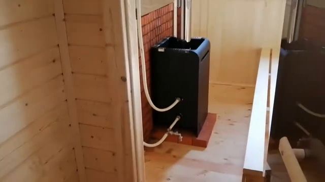 Видеообзор Бани 6х6 Б-15 ЭЛИТ с слуховым окном в кровле, ЭЛИТНАЯ баня просто БОМБА смотреть онлайн