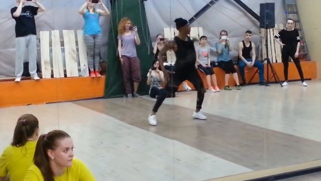 Yoandy Villaurrutia Reggaeton master class 02.04.2016 720p смотреть онлайн