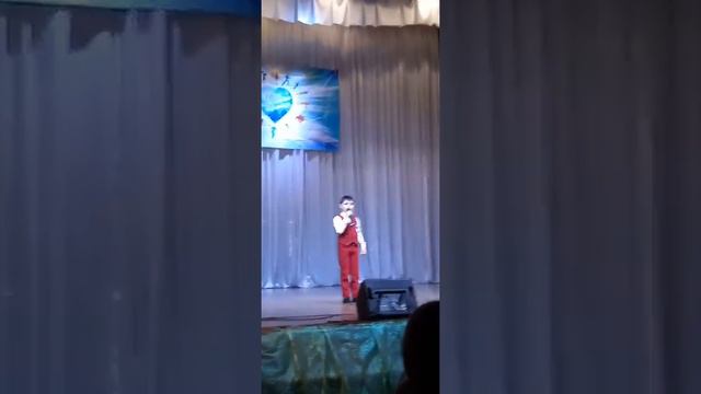 СаргсянСмбат  Раз морозную зимой 