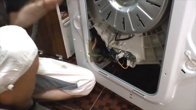 ЛИМОННАЯ КИСЛОТА идеально УДАЛЯЕТ НАКИПЬ на тэне СТИРАЛЬНОЙ МАШИНЫ смотреть онлайн