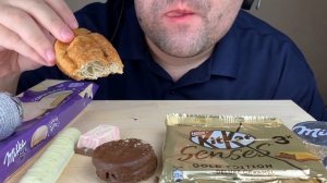 ASMR LEFTOVER CHOCOLATE BARS, CROISSANT & WAFER MUKBANG (MILKA, TWIX, KITKAT, 7DAYS) EATING SOUNDS