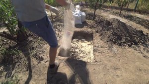 Мангал на даче из кирпича своими руками. Часть 1. Фундамент. Brick BBQ. Part 1. Foundation