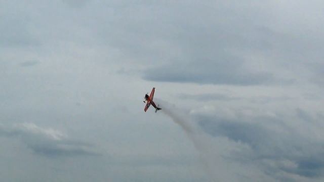 Павел Белов на фестивале  радиоуправляемых авиамоделей в Туле 2018 г. смотреть онлайн