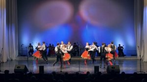 Венгерский танец "Вашарнапи ятсо"