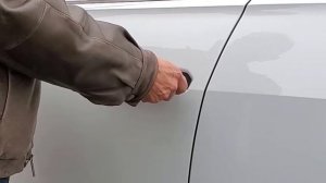 How to Open and Start Audi Q7, Q8 with a dead key fob battery.