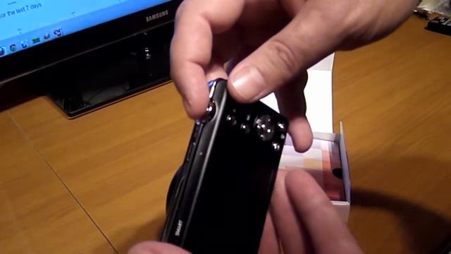 Samsung ST65 (EC-ST65ZZBPBE3) Unboxing смотреть онлайн