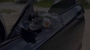 Ремонт зеркала BMW F10, устранение хруста