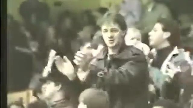 Dmitri Kvartalnov nice goal against Red Wings from Adam Oates pass (1993)