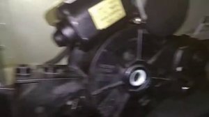 Регулировка натяжения тросов на правом электроприводе двери Peugeot 807