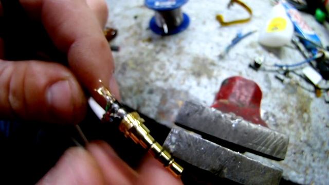 ✅?Как восстановить старые Самсунг наушники и заменить штекер на 3,5 мм ✅ смотреть онлайн