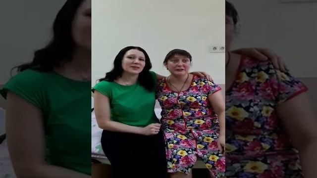 Дебют дуэта Надежды и Ирины с песней "Белым снегом" Акапелло