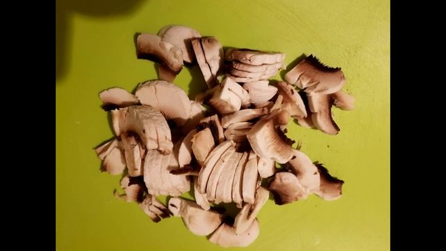 мясо в сливочно-луковом соусе - очень быстро - очень вкусно - Pецерт в подарок смотреть онлайн