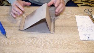 Быстрая подставка под планшет из картона своими руками