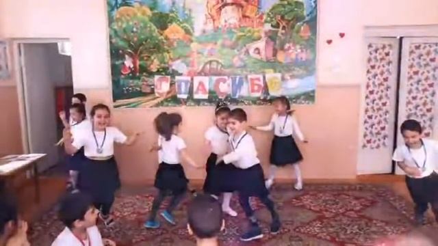 Тематическое занятие на тему "День птиц" Подготовительная к школе группа «Б» смотреть онлайн