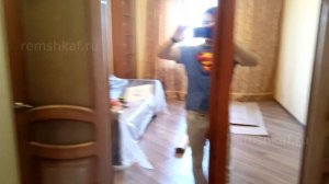 Разбираем встроенный шкаф-купе после потопа. 2018