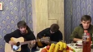 снова я смотрю в твои глаза слова о любви сказать не смею?