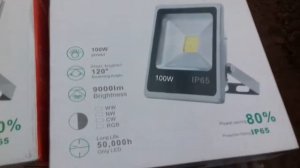 Подсветка Рассады. LED Прожектора. Сравнение.