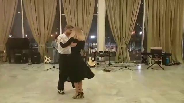 Condena танго Максим Муравьев и Елена Карнаухова смотреть онлайн