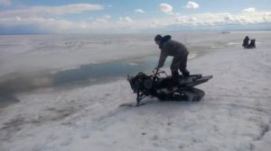 Снегоход чудовище с лодочным двигателем ВИХРЬ-25