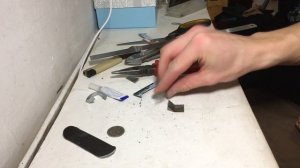 КАК СДЕЛАТЬ ФИНГЕРБОРД СВОИМИ РУКАМИ ? КРУТОЙ ФИНГЕРБОРД ЗА 20 МИНУТ!!! | D.I.Y   COOL FINGERBOARD!