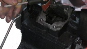 НЕ ВКЛЮЧАЮТСЯ ПЕРЕДАЧИ. РЕМОНТ МИНИТРАКТОРА