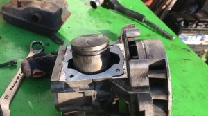 Почему захлебывается Тример. Глохнет при газовке.