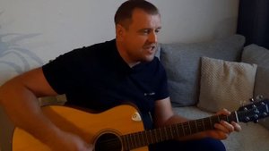 КиШ Вдова и Горбун кавер под гитару