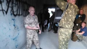 Валерий Крючков.Об ударах в ограниченном пространстве