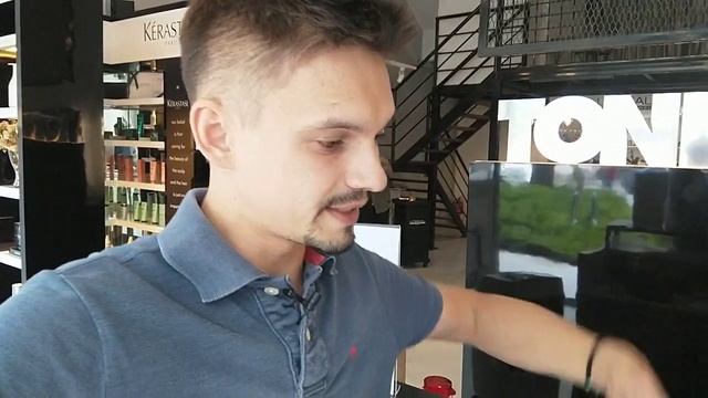 Как удивить и удержать клиентов. Идея нового сервиса для салонов красоты и барбершопов. смотреть онлайн