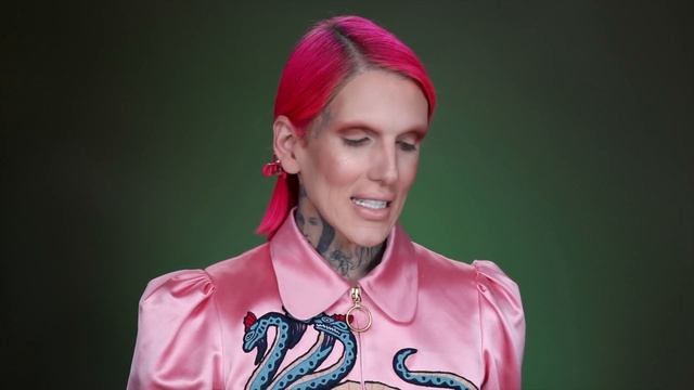 HARRY POTTER EYESHADOW PALETTE | Is It Jeffree Star Approved?? смотреть онлайн