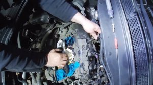 Chevrolet Captiva ЗАМЕНА СВЕЧЕЙ ЗАЖИГАНИЯ Часть 2 (вторая) Chevrolet Captiva Ersatz ZÜNDKERZEN