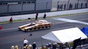 Самый быстрый танк в мире