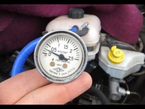 Измерение давления в Расширительном бачке Рено.