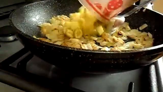 Минтай под сицилийским соусом